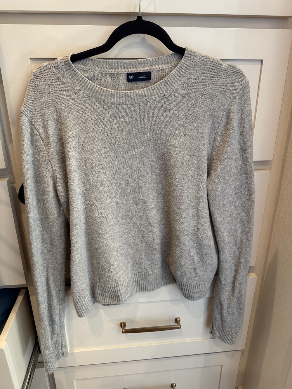 GAP Women's Light Gray Crewneck Sweater